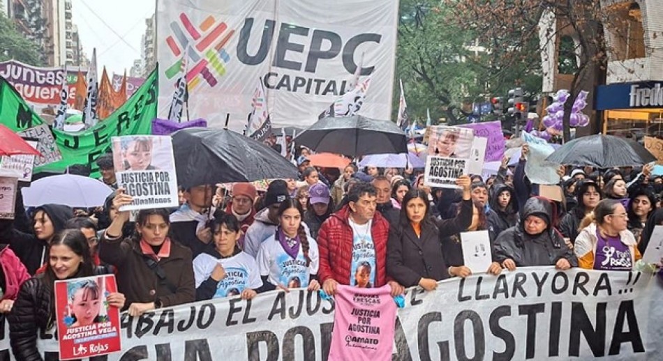 Córdoba: el dolor por Agostina transformó la marcha en un masivo pedido de justicia